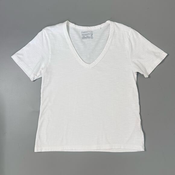 New Faherty Sunwashed V Neck Tee in White Organic Cotton - Picture 4 of 8